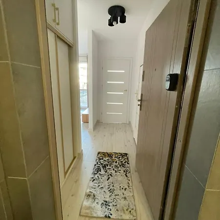شقة Apartament Z Tarasem