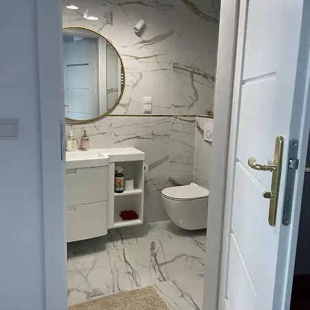 شقة Apartament Z Tarasem *